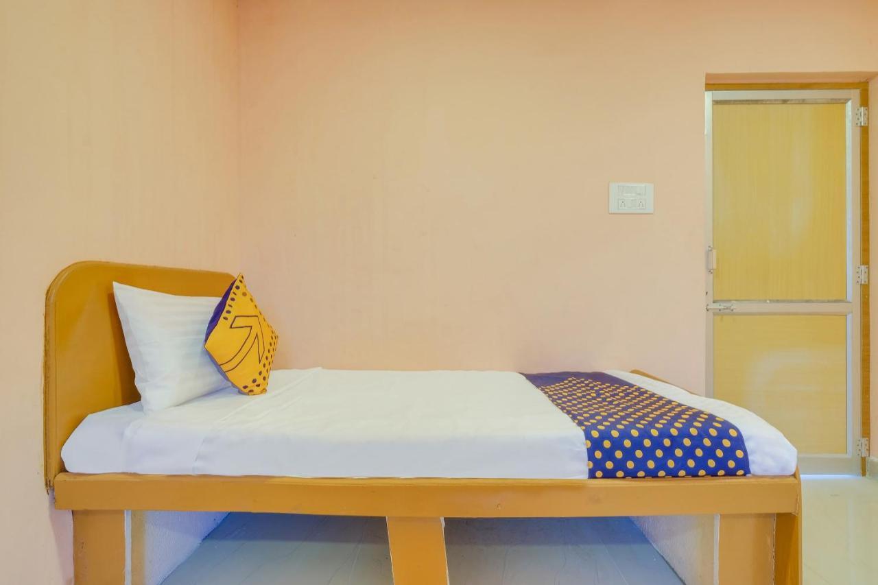 Spot On 64778 Msr Convention Hall Hotel Tirupati Buitenkant foto