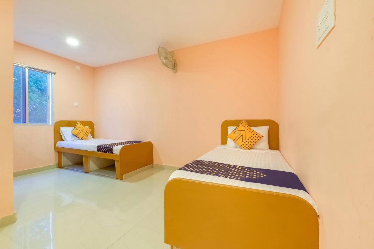 Spot On 64778 Msr Convention Hall Hotel Tirupati Buitenkant foto