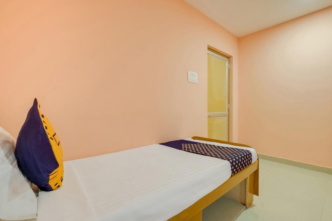 Spot On 64778 Msr Convention Hall Hotel Tirupati Buitenkant foto